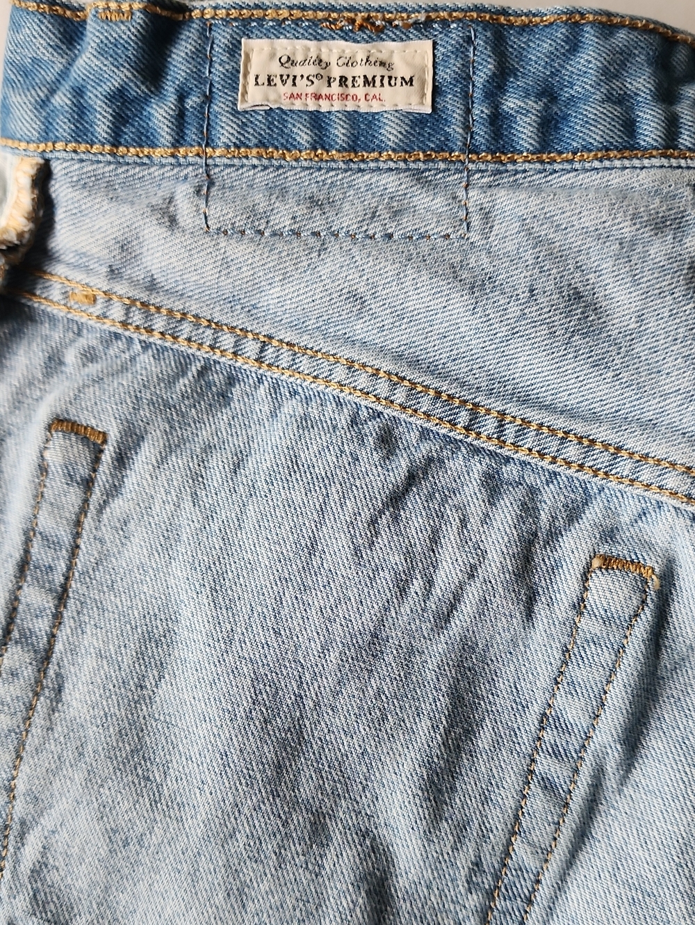 Levi's 501 Premium Distressed Button Fly Denim Shorts, Size 24 - Picture 7 of 10